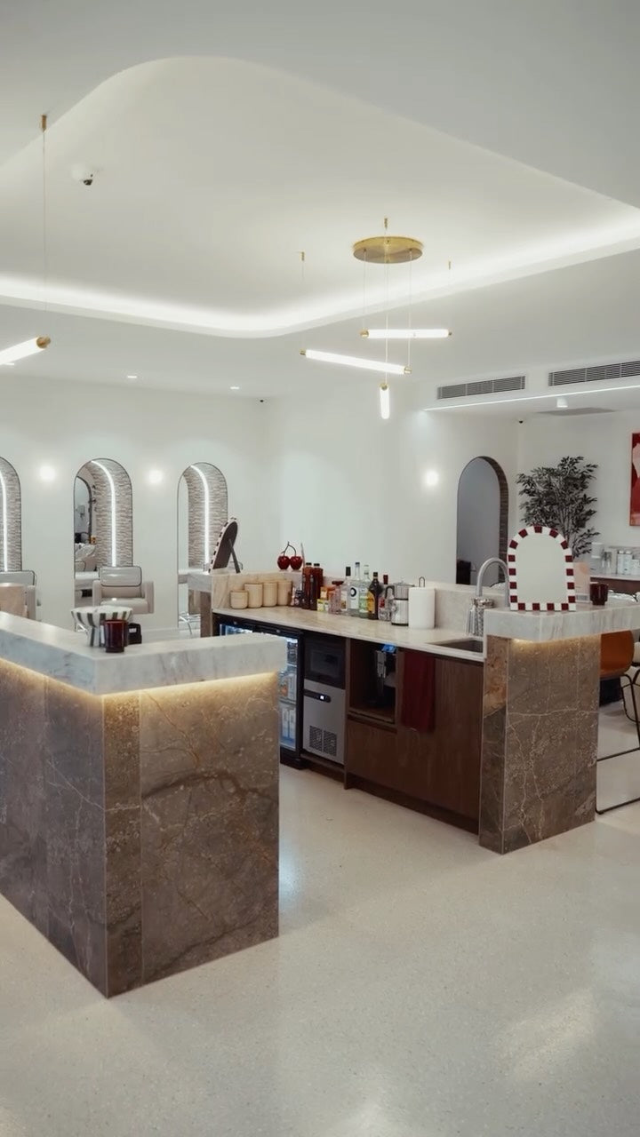 Salon fitout